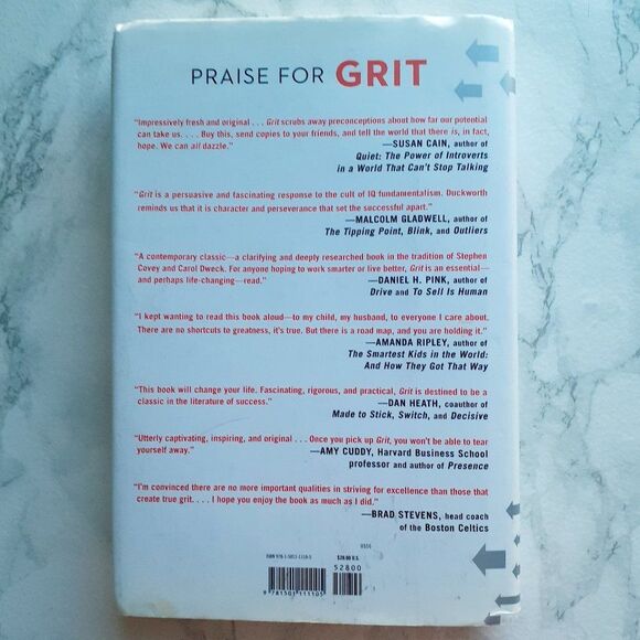 Grit: The Power of Passion and Perseverance by Angela Duckworth - Picture 7 of 7